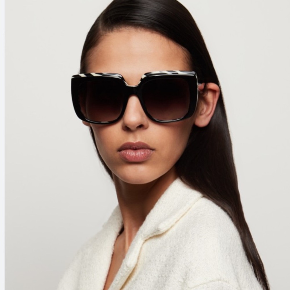 Dolce & Gabbana Black Gradient Oversized Square Sunglasses